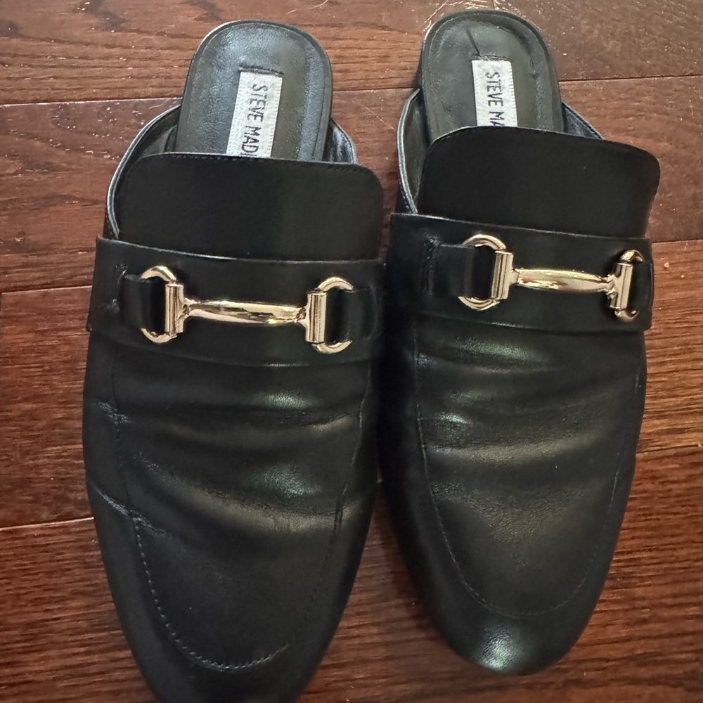 Steve Madden Black Leather Loafers